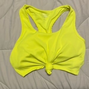 BCBG MAXAZRIA Sports Bra/Workout Top. Size L. Lightly worn